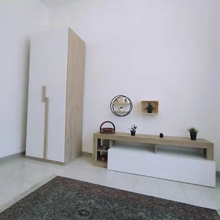 Rifugio Del Quadraro Tatil Evi *